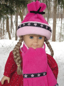 sew a hat and scarf for an american girl doll